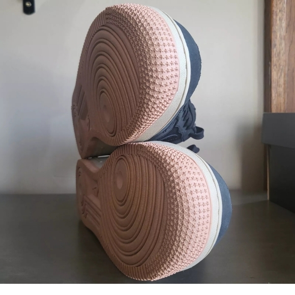 Nike Air Force 1 '07 LX Black  Red Stardust  Size 6.5M/8W - Preloved, CLEAN - Picture 11 of 13